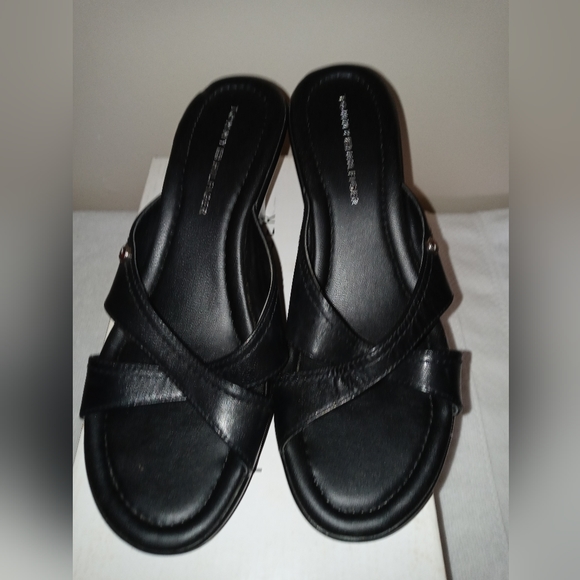 Tommy Hilfiger Shoes - TOMMY HILFIGER Kerry 2 Open Toe Wedge Slides. Great condition. Very little wear.